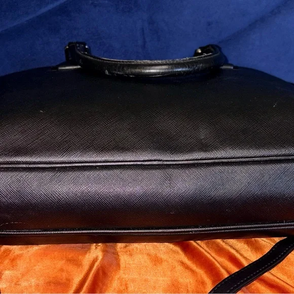 Prada Vintage Black Saffiano Leather Briefcase - Picture 5 of 11